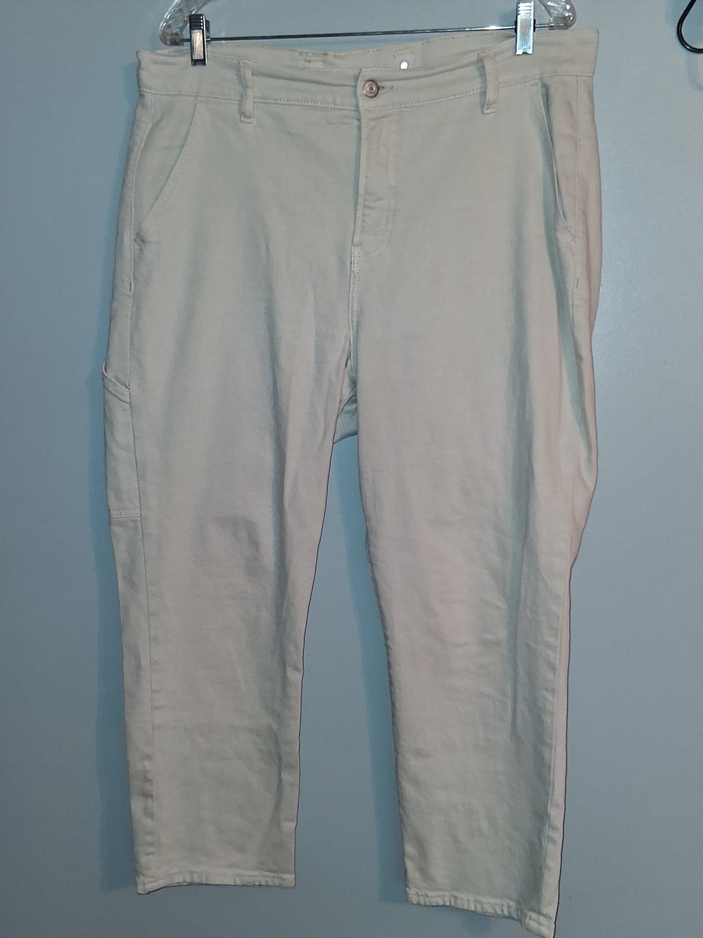 Old Navy Cream/Tan Cargo Utility Pants